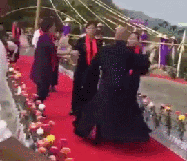 2月爆笑新闻盘点火热出炉！