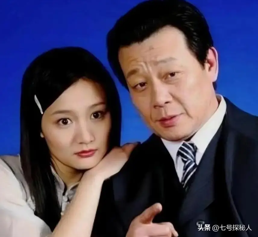 一妻一妾住楼上楼下,三人一同生活30多年,71岁的寇世勋太离谱