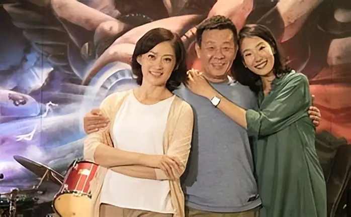 寇世勋，与一妻一妾同住27年，晚年凄凉度日，后悔不已