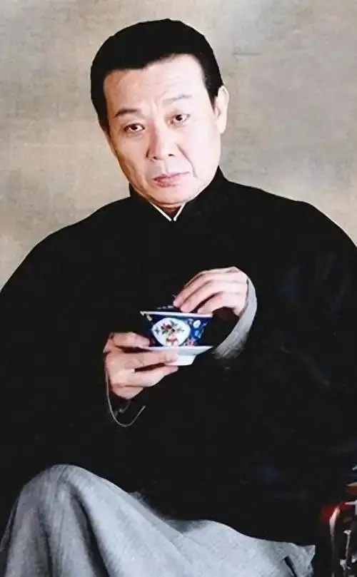 寇世勋，与一妻一妾同住27年，晚年凄凉度日，后悔不已