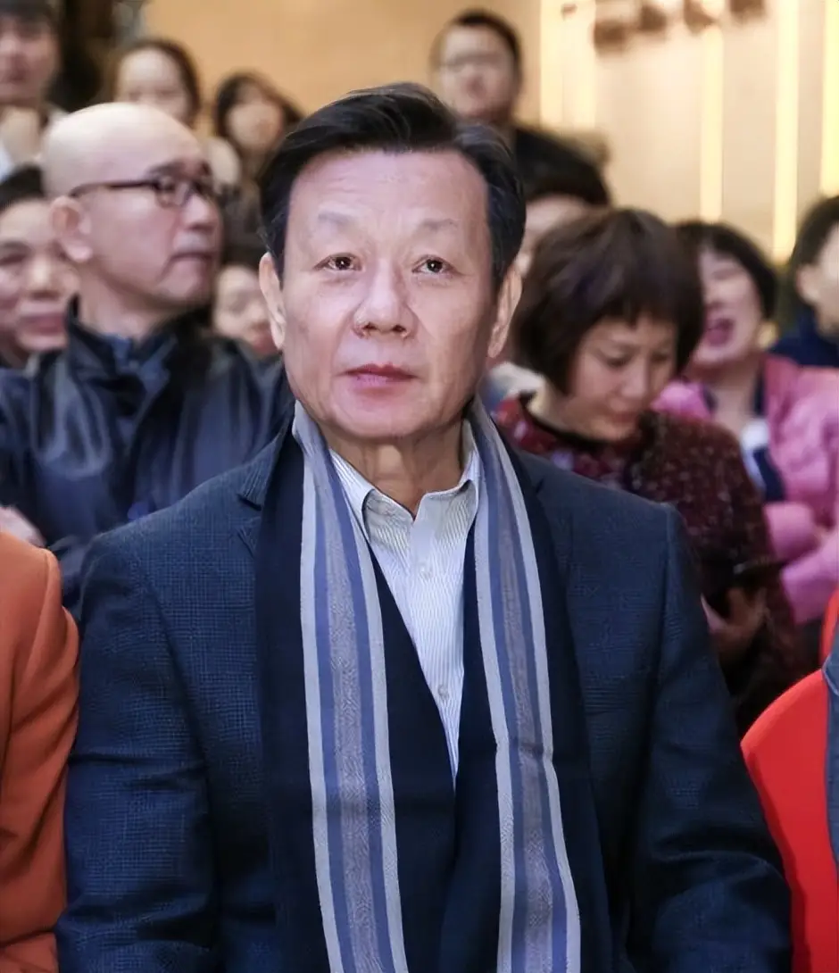 将情人带回家与原配共处多年，寇世勋的双妻人生，如今怎样？