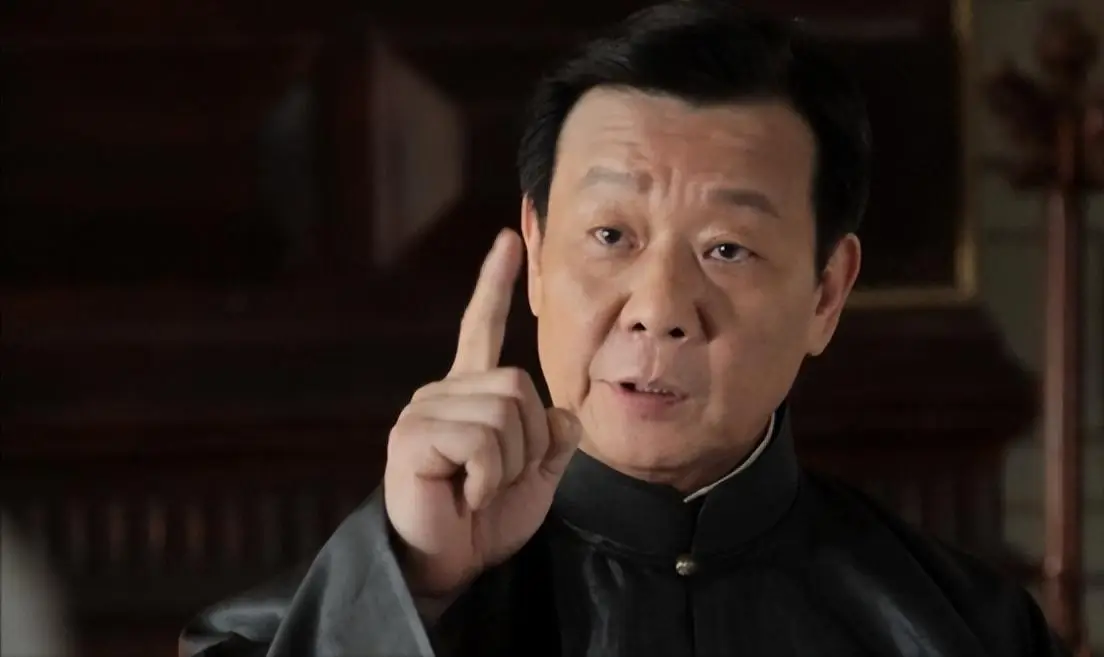 2位妻子楼上楼下住，鸡飞狗跳30年，“老戏骨”寇世勋称：太累了