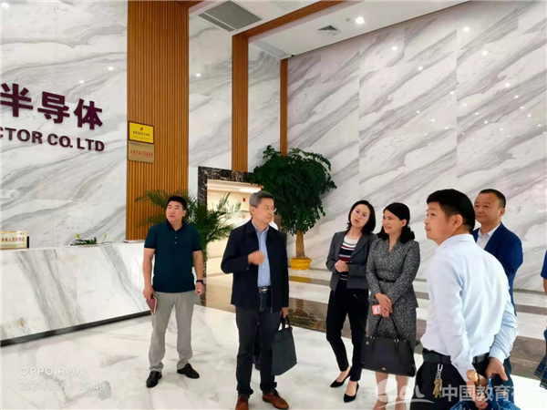 抚州职业技术学院院长刘胜率队走访南昌市高新区企业助推校企融合