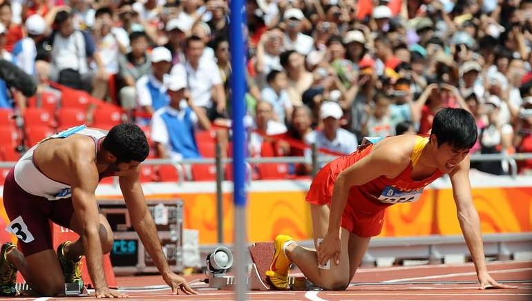 刘翔获36金却因伤退赛被骂，母亲曾说：若他不再优秀请大家原谅