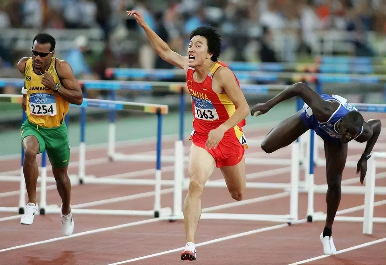 时隔17年刘翔退赛真相曝光，孙海平：若不是这个意外，他能跑下来