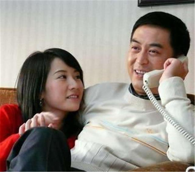 《蜗居》宋思明两次强了海藻，为何海藻的反应却截然相反？