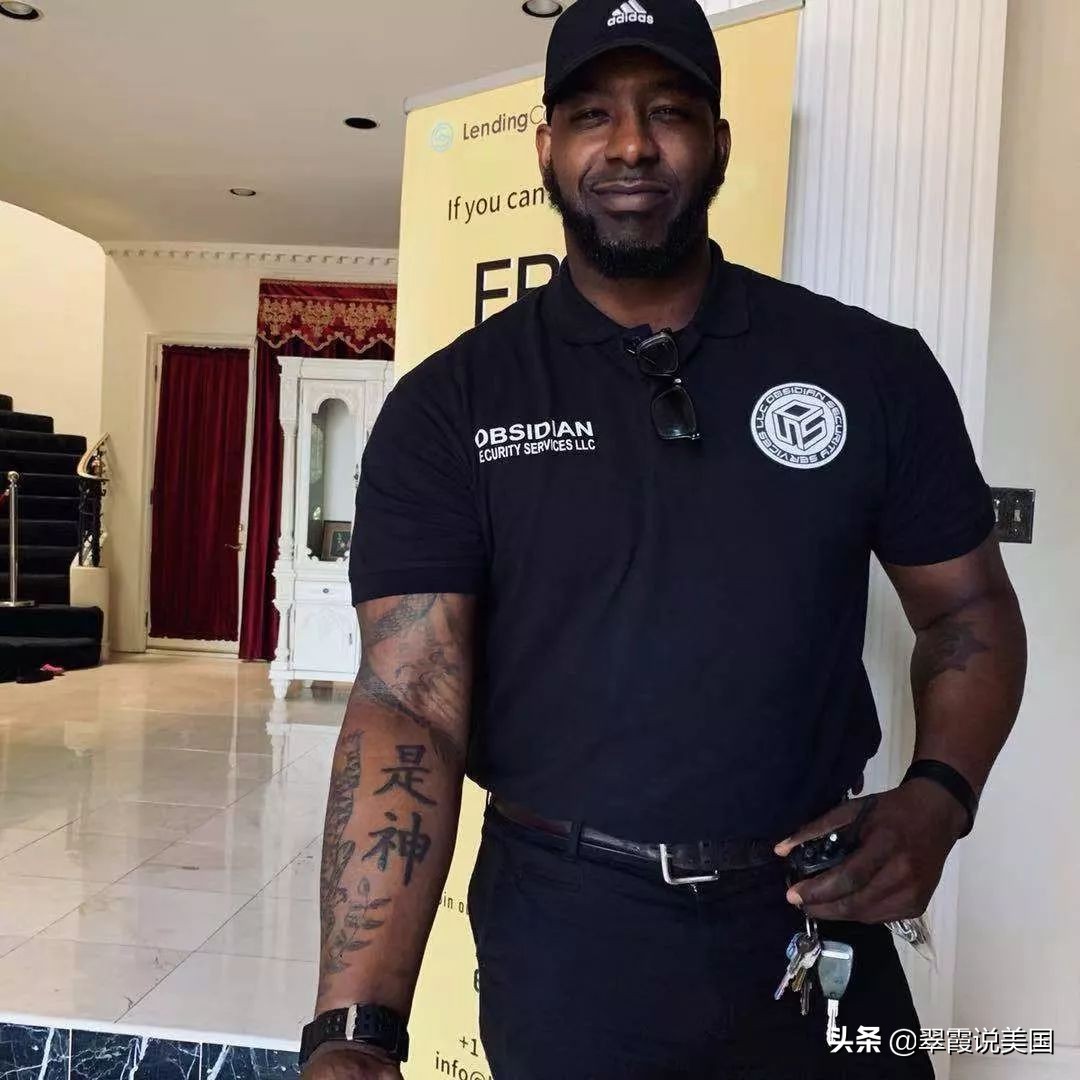 美国人的纹身图案真的很有意思哦