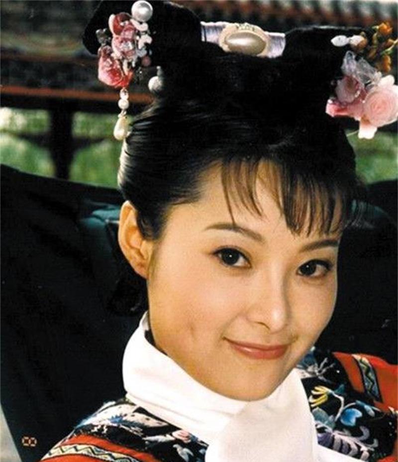 “大魔王”张怡宁：退役后嫁大20岁富商，不介意老公曾宠袁立12年