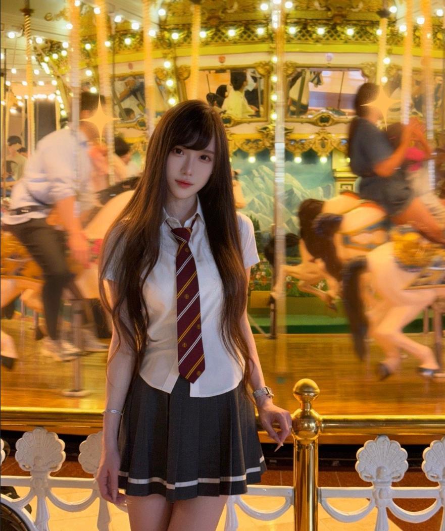 腐团儿怎么不火了？搬去韩国是为了什么？能否再次翻红？