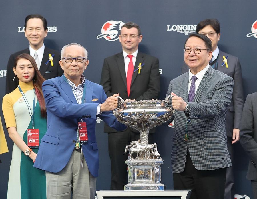 香港举办国际赛马盛事：向世界证明香港已重返舞台