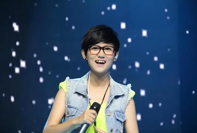 “超女”冠军现状曝光:一年挥霍200万,最穷的时候仅11元1角1分