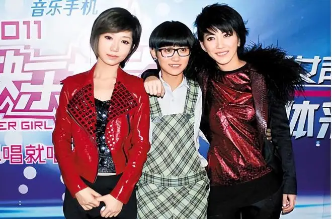 “超女”冠军现状曝光:一年挥霍200万,最穷的时候仅11元1角1分