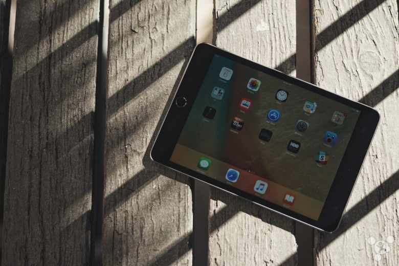 挑战钢琴师?看机器人怎么在iPad上弹奏钢琴