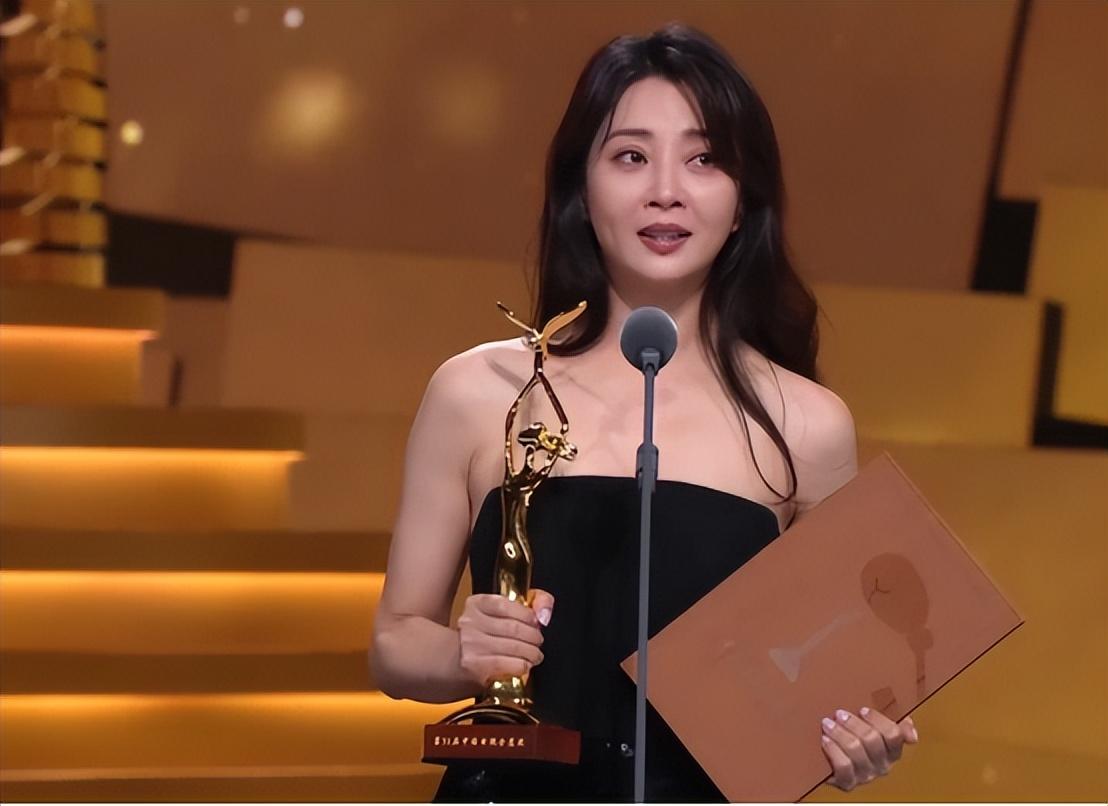 殷桃：半生悲欢，终究还是放下了