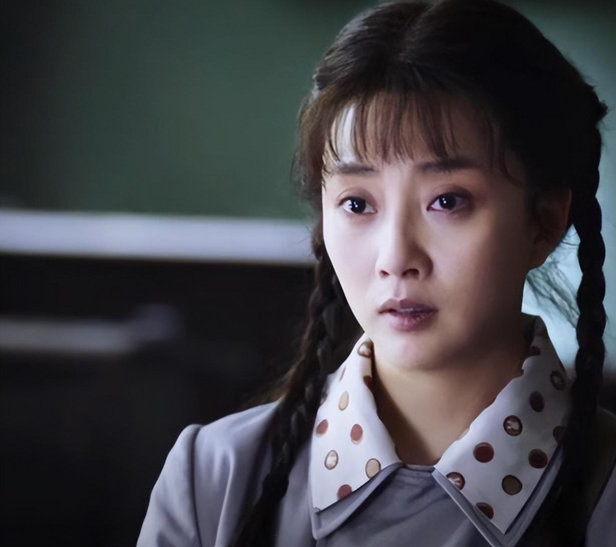 殷桃：半生悲欢，终究还是放下了