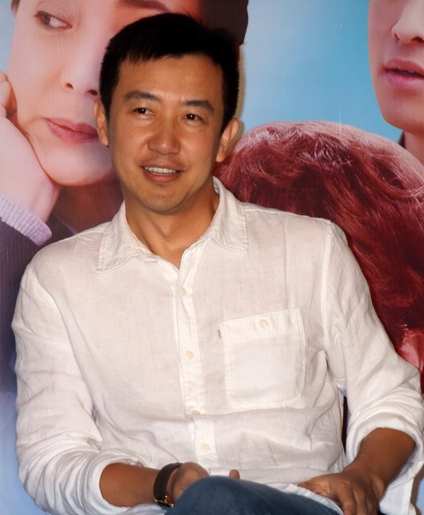 殷桃：半生悲欢，终究还是放下了