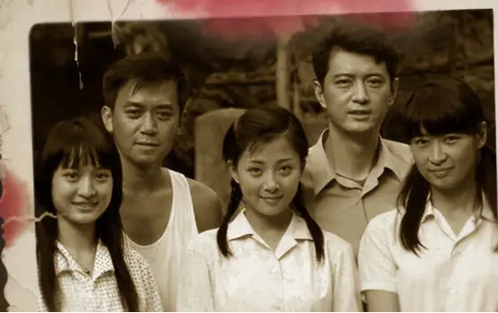 殷桃：半生悲欢，终究还是放下了