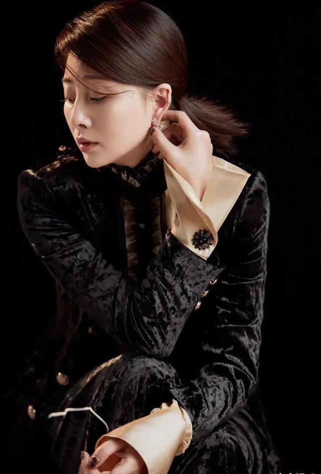 殷桃:四十多岁焕发第二春,曾迷倒六个男人,她的故事真不简单