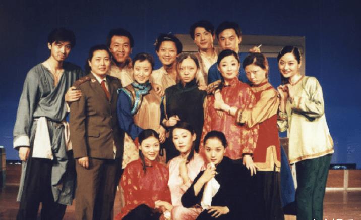 殷桃:四十多岁焕发第二春,曾迷倒六个男人,她的故事真不简单