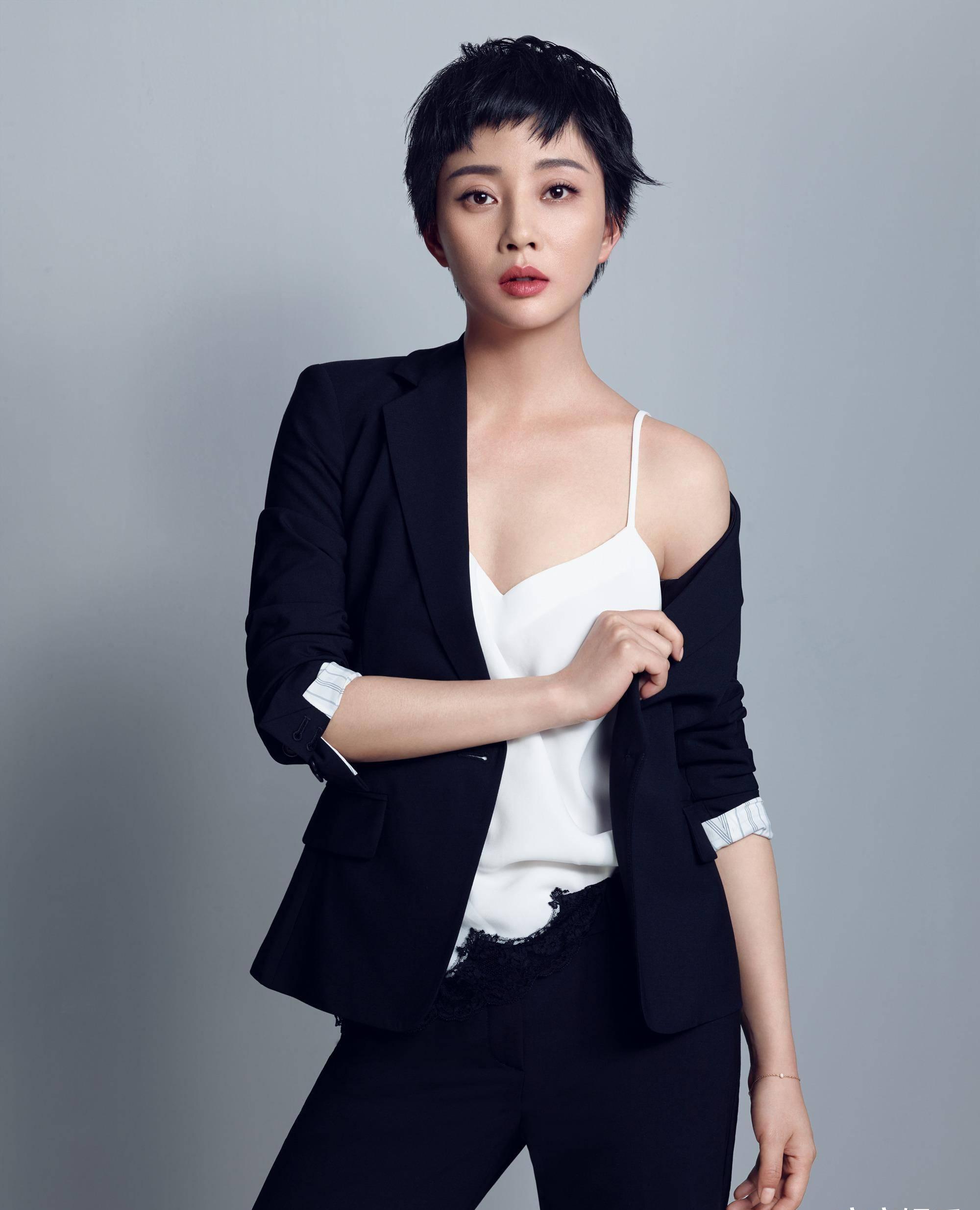 殷桃:四十多岁焕发第二春,曾迷倒六个男人,她的故事真不简单