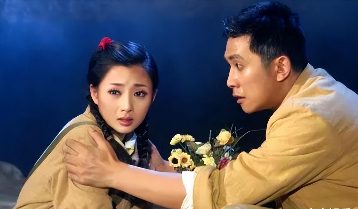 殷桃:四十多岁焕发第二春,曾迷倒六个男人,她的故事真不简单