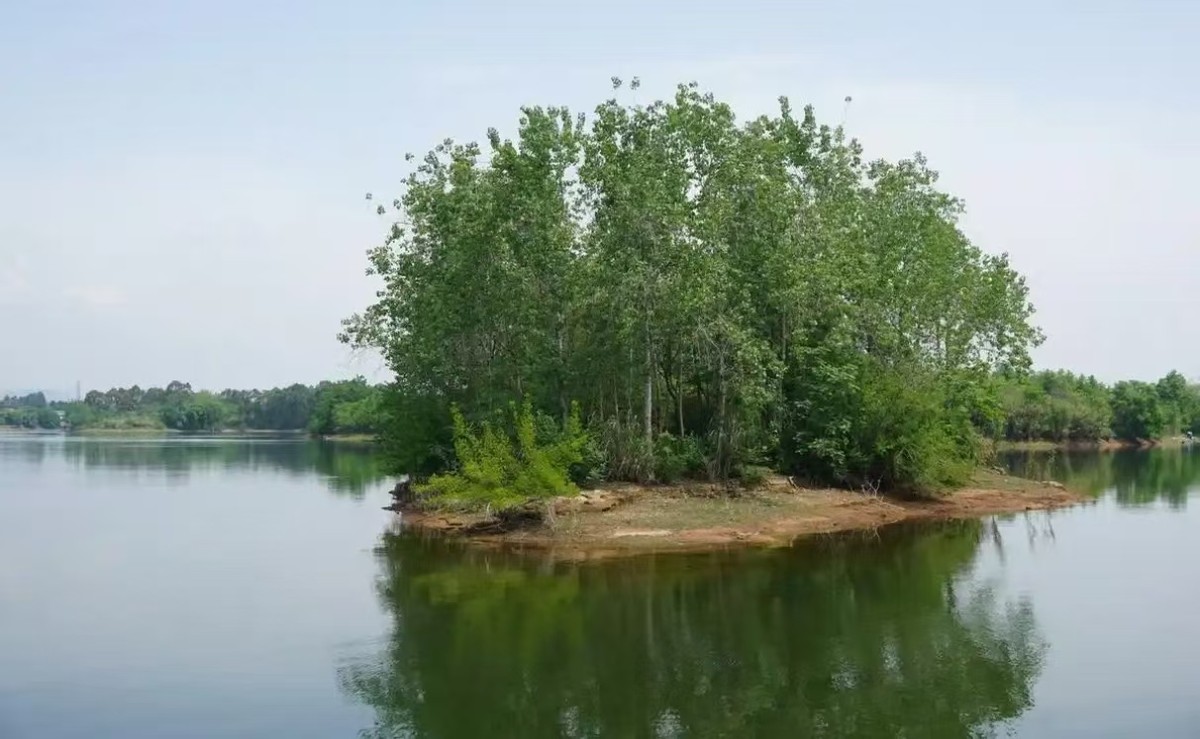 四川成都三岔湖