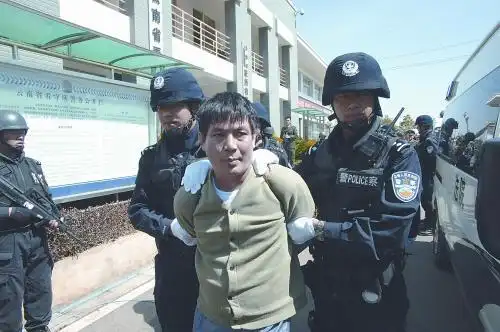 缅甸男因中国船员不交保护费,设计“10·5湄公河大惨案”