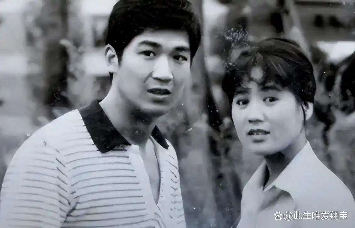 张国立前妻罗秀春:不顾爸妈劝阻嫁给穷小子,老公成名了,家散了