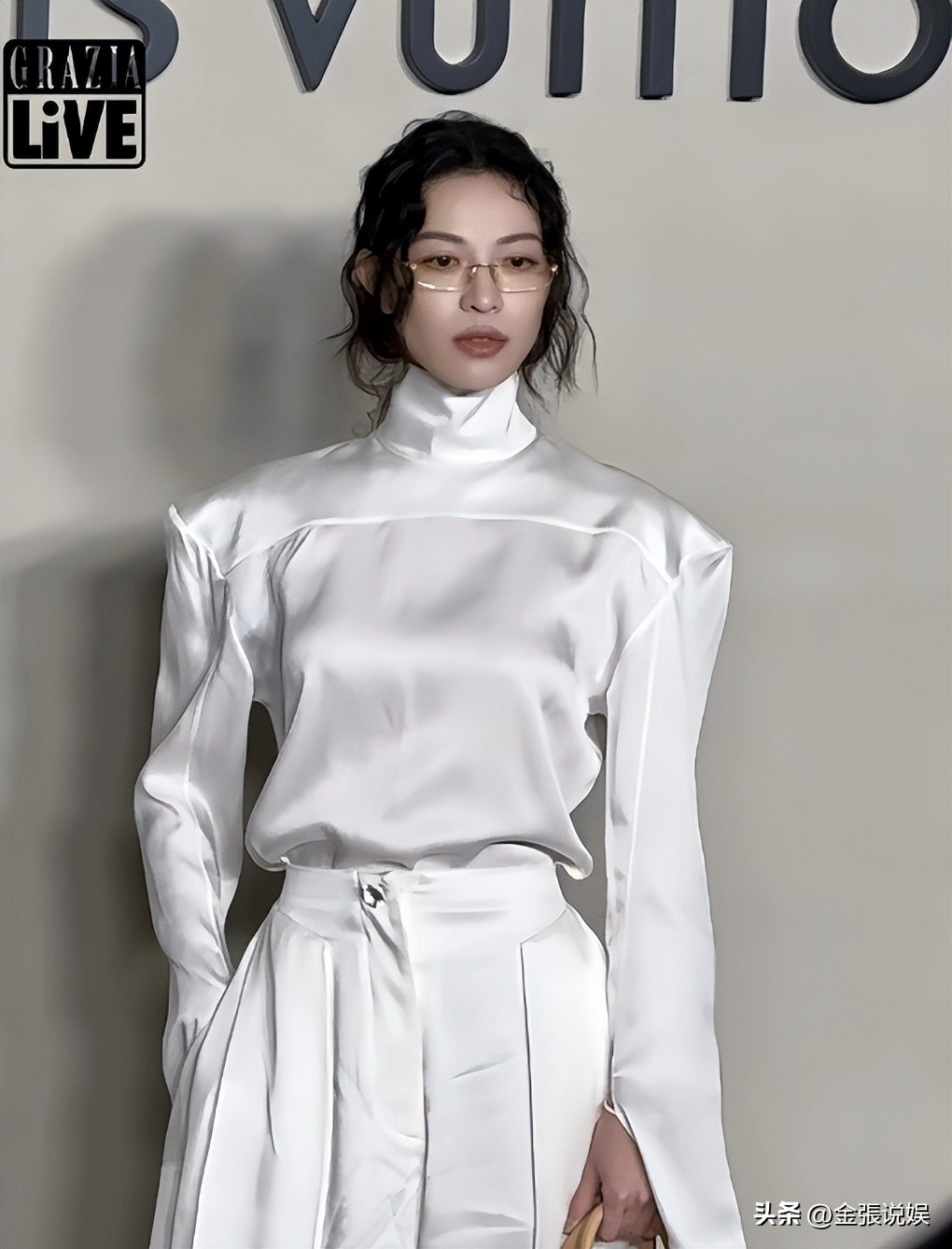 LV红毯太真实！巩俐让C位，金晨嘴歪，宋茜褶多，钟楚曦一脸男相