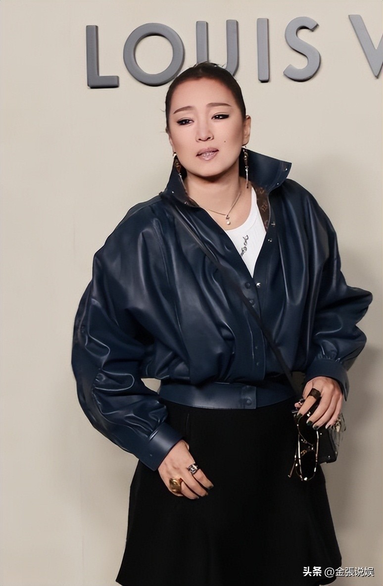 LV红毯太真实！巩俐让C位，金晨嘴歪，宋茜褶多，钟楚曦一脸男相