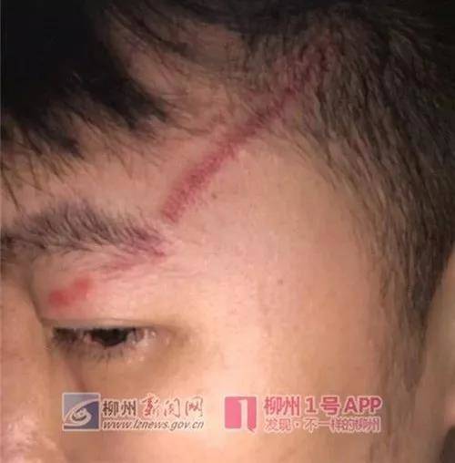 柳州民警检查一麻将馆，竟遭老板等4人围打