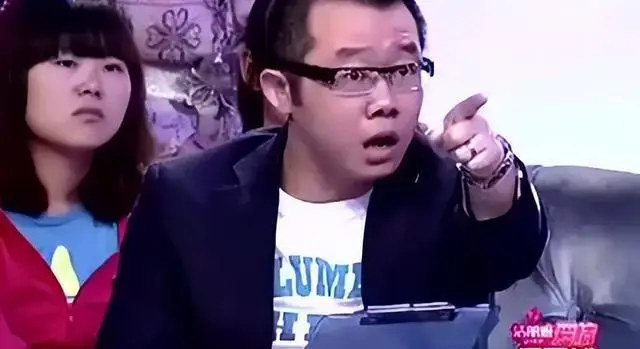 详细阅读:公认的6位最令人讨厌的主持人,有的情商太低,有的人品堪忧 公认的6位最令人讨厌的主持人,有的情商太低,有的人品堪忧