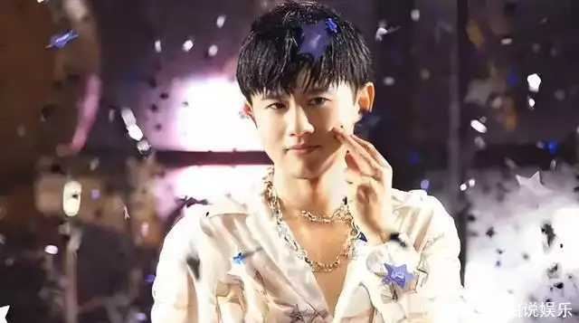 张杰再被质疑假唱,实力歌手遭网友攻击,背后默默付出令人动容