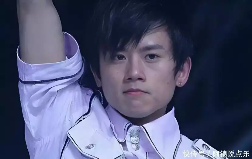 这次被官媒“点评”的张杰，暴露真实处境，他和王宝强是同病相怜