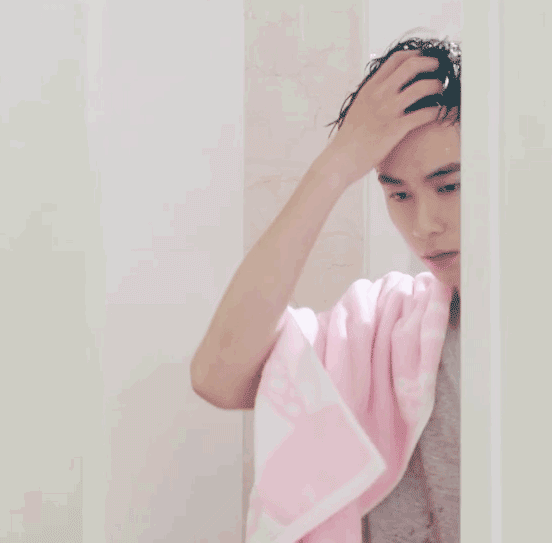 华晨宇吴亦凡绝美“撩发杀” 男生发型A爆指南