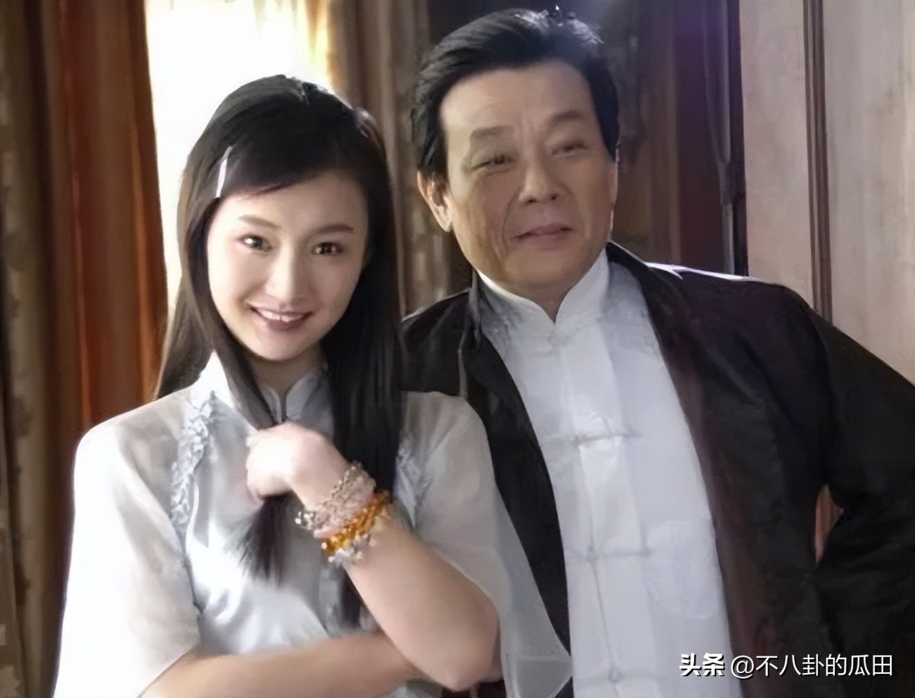 一妻一妾、5个儿女、68岁“视帝”寇世勋,晚年竟还有贤妻在侧