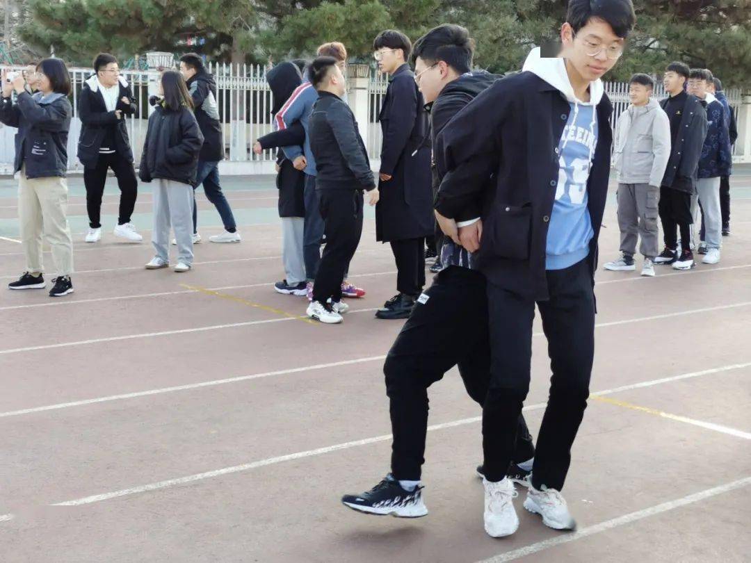 团学干部培训———素质拓展