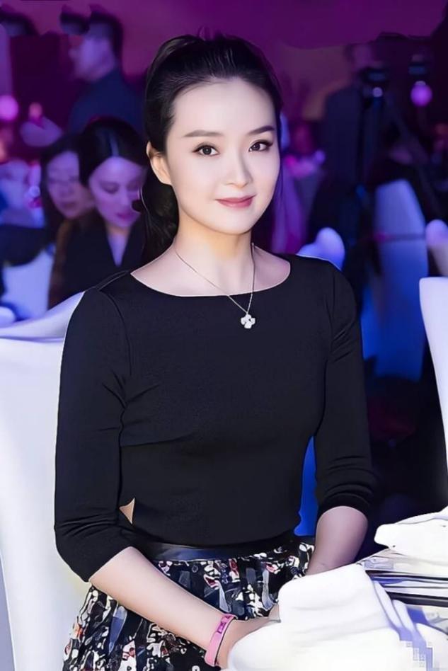 ​演员王艳：老师做媒，23岁嫁给大11岁富豪王志才，婚姻生活如何？