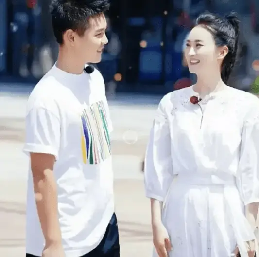 “晴格格”王艳：丈夫比她大11岁，25年豪门婚姻，带给她多少委屈