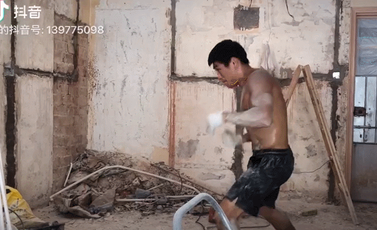 你好！我来自1997丨职业拳手苏宝生：香港小子拳王梦