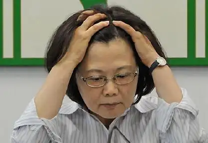 原来如此,蔡英文,69岁坚持台独的固执老妇,无子无配原因深藏!