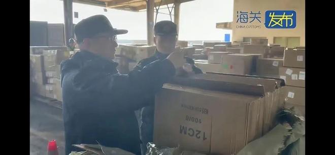 烟花爆竹、香烟、瞒报、夹藏..深圳、宁波、广州海关公布多起案例
