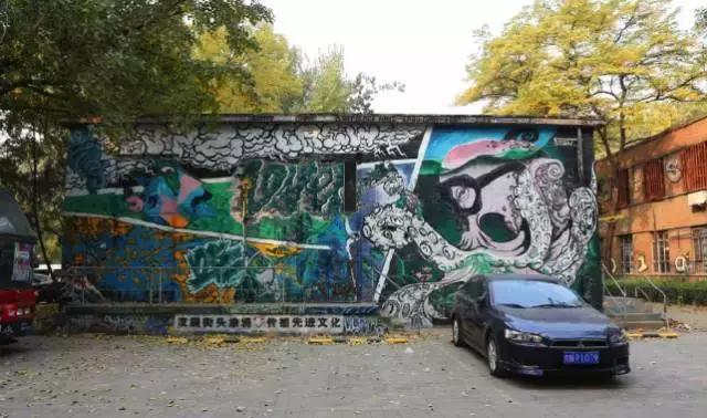 特稿 | 中国有涂鸦:深夜街头自由写手的故事