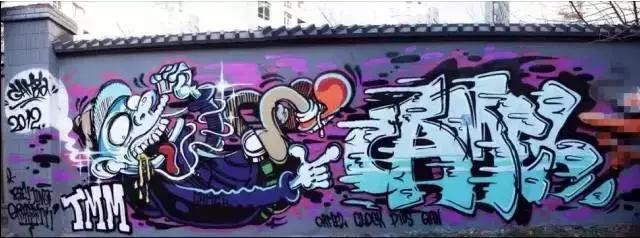 特稿 | 中国有涂鸦:深夜街头自由写手的故事