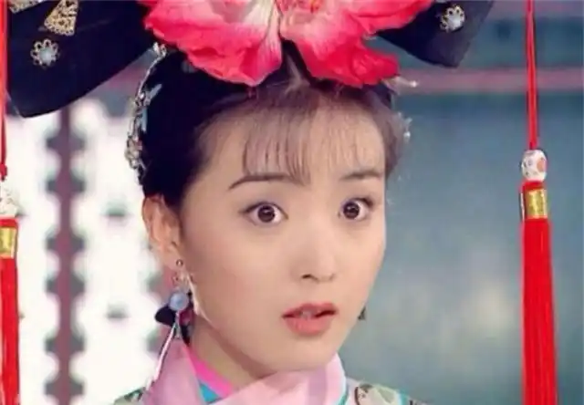 “晴格格”王艳为何巅峰退圈？只因丈夫王志才，在北京紫禁城隔壁给她盖了座“皇宫”