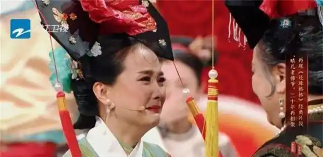 “晴格格”王艳为何巅峰退圈？只因丈夫王志才，在北京紫禁城隔壁给她盖了座“皇宫”