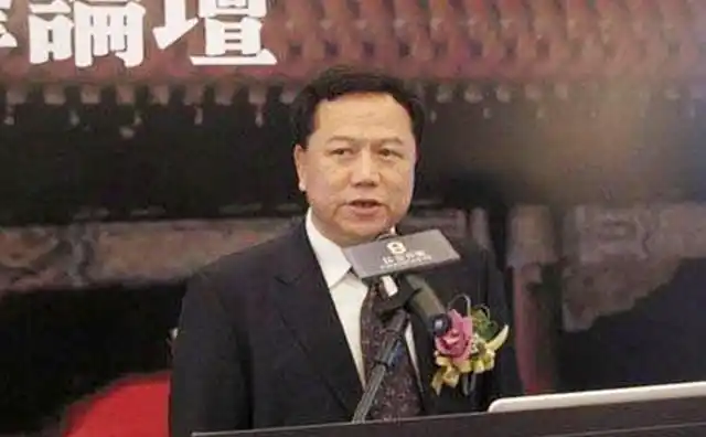 “晴格格”王艳为何巅峰退圈？只因丈夫王志才，在北京紫禁城隔壁给她盖了座“皇宫”