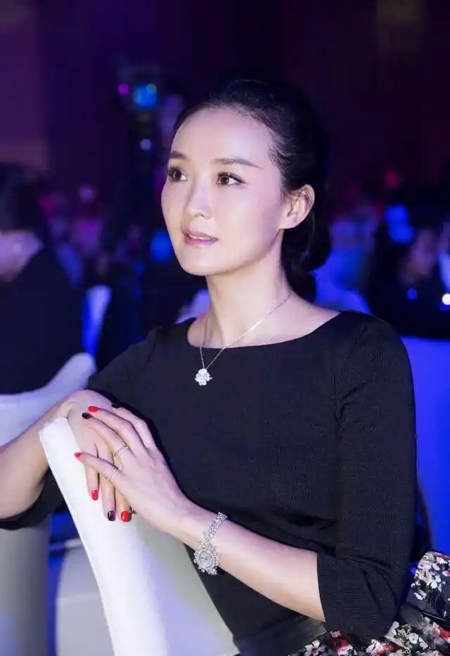 豪门梦碎王艳重生?揭秘隐情!