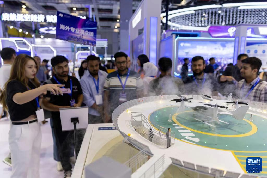 “宣宣”学习笔记(115)丨从网络大国走向网络强国 让互联网点亮我们的生活