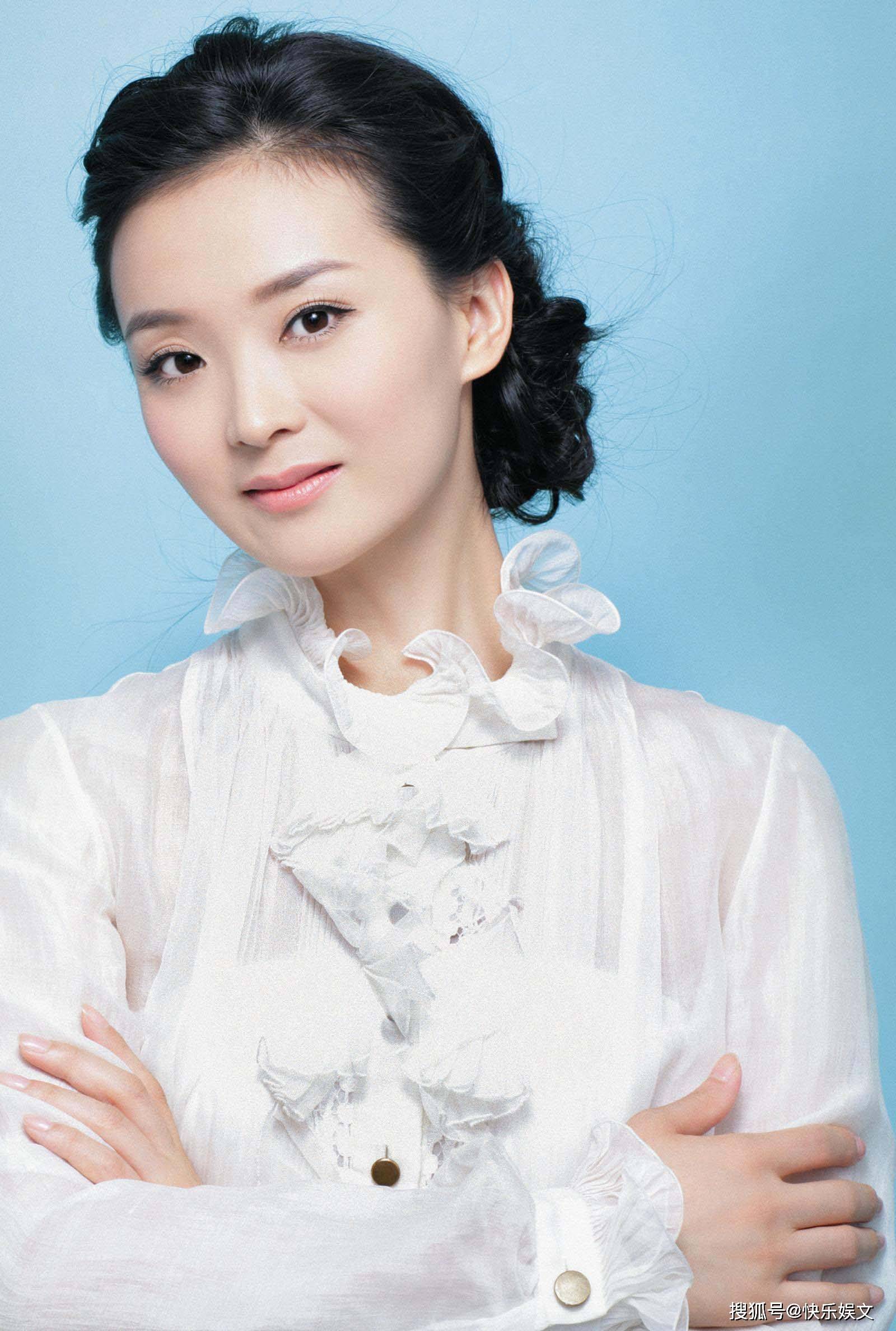 48岁知名女星疑家变！网传富豪老公被抓，因主演《还珠格格》爆红